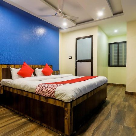 Oyo 36201 Sangam Grand Hotel Гувахати Екстериор снимка