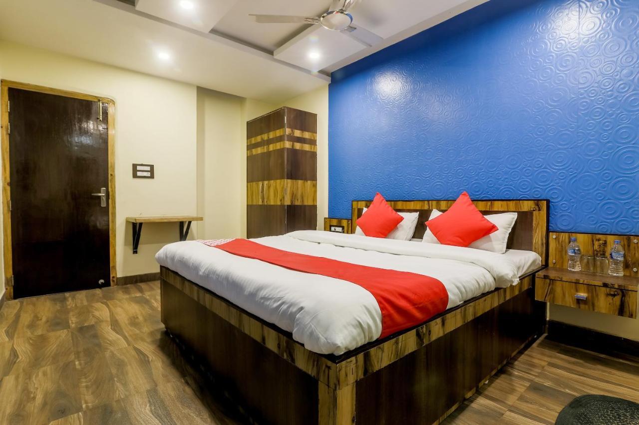 Oyo 36201 Sangam Grand Hotel Гувахати Екстериор снимка